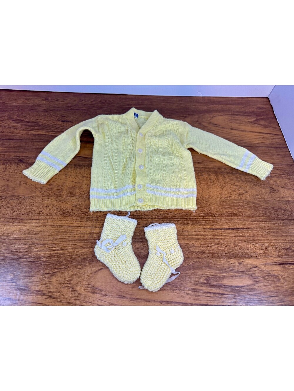 Vintage Yellow Baby Cardigan & Knit Booties Set 6-12M Orlon Acrylic White Stripe